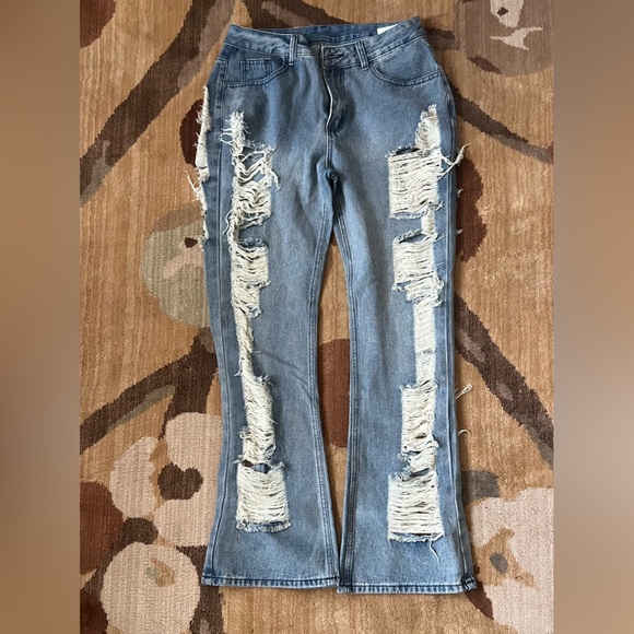 Yetta Ripped Jeans - Picture 4 of 4